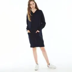 Lacoste フード付きニットワンピース ネイビー