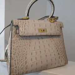 本革製 ハンドバッグ訳あり ハンドバッグ クロコダイル調ショルダ―付