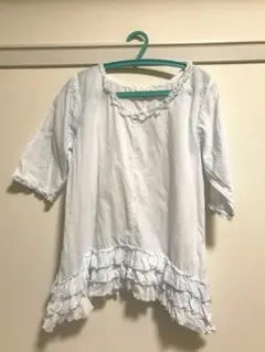 アズノゥアズドゥバス フリルチュニック