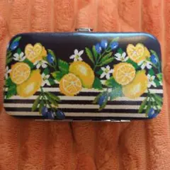 2025年最新】フェイラー スマホケースの人気アイテム - メルカリ