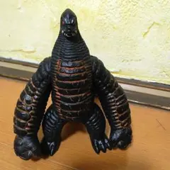 ウルトラマンシリーズ 怪獣 ソフビ フィギュアレッドキング