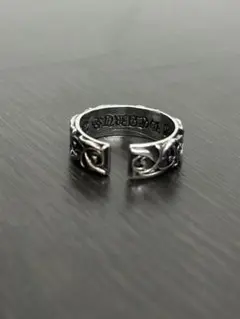 クロムハーツ 指輪
