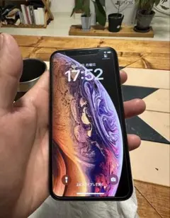 iPhone XS 64GB スペースグレイ docomo 箱付き 画面割れあり - メルカリ