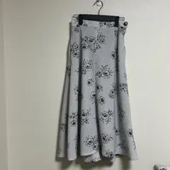 IENA ストライプ 花柄 ロングスカートのサムネイル