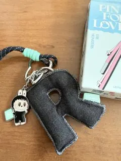 ラブブ PIN FOR LOVE イニシャル キーリング【R】新品未使用