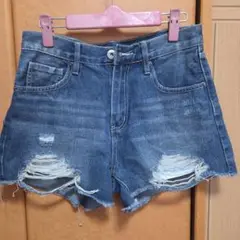 ダメージ加工 ダークブルーショートパンツ