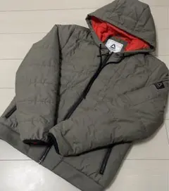 ★美品　Reebok リーボック ダウンジャケット　キルティングジャケット M