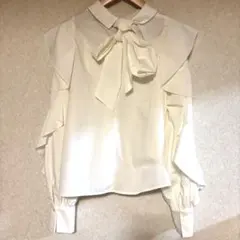 しまむら Ange Charme 袖フリルブラウス S ホワイト