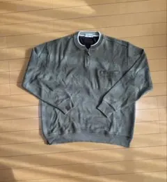 カーキジップアップ トレーナー