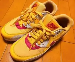 Item thumbnail for item eec26253-8616-46d0-a56d-31d6390e9371