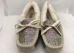 ugg モカシン