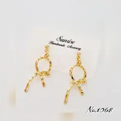 ハンドメイドピアス 大ぶり