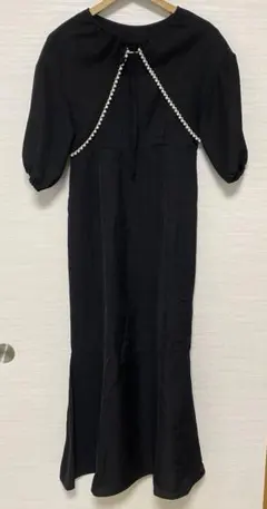 即日匿名✩キャミワンピース✩ボレロセット✩ブラック フレアワンピース パール装飾