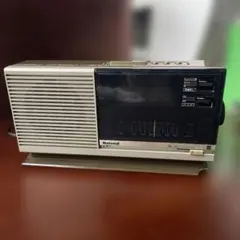 ジャンク 昭和レトロ トランジスタラジオ 東芝 YOUNG 8M-808S - メルカリ
