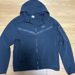 NIKE テックフリース