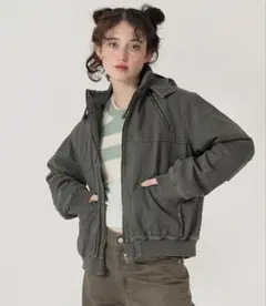 ジップアップフード付き ボンバージャケット TINA：JOJUN 新品未使用