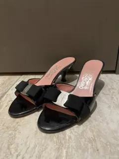 フェラガモ　ミュール　サンダル　22.5-23.0