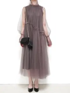 大人気【未使用級✨極美品】チカキサダ チュールドレス ロングワンピース ベージュ NEW ARRIVAL】Chika Kisada(チカ キサダ) – GINZA SIX | GSIX | ギンザ
