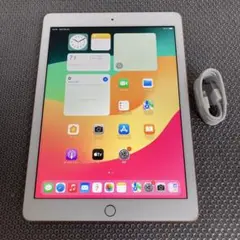 1076 電池最良好☆比較的美品☆iPad6 第6世代 32GB WIFIモデル