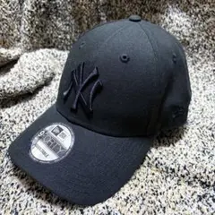 NEWERA 9FORTY NY ブラック×ブラック