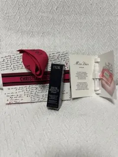 新品♡Dior Addict Lip Balm ギフトボックス　ミニ香水付き