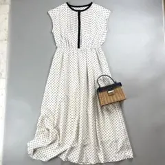 美品 SHIPS ドット ピンタックバンドカラー フレンチスリーブ ワンピース