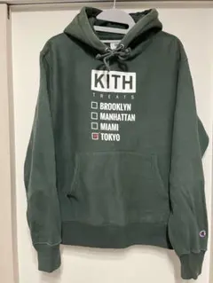 KITH TREATS champion パーカー（ダークグリーン・Mサイズ)