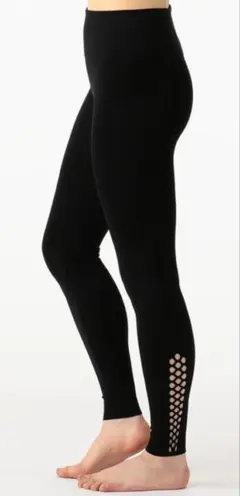 【未使用品】チャコット　￼ノーソーイングレギンス　ブラック　Mサイズ