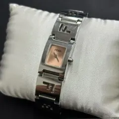 ❣️FENDI フェンディ❣️ステラ3150L レディース腕時計 FFロゴデザイン ❣️FENDI フェンディ❣️ステラ3150L レディース腕時計 FFロゴ