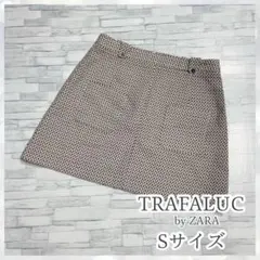 ラスト1点⭐️ ZARA ザラ　ドット　タイトスカート　ミニ丈　スカート　Sサイズ