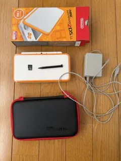 굿 컨디션 뉴 닌텐도 2DS LL 화이트 x 오렌지