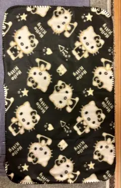 ハローキティ フリースブランケット 75×80cm