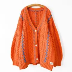 美品 ハローサンフランシスコ ハートボタンケーブルカーディガンのサムネイル