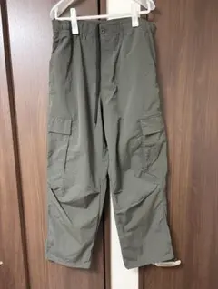 カーゴパンツ