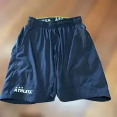 ATHLETA ブラック ハーフパンツ S