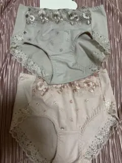 Mサイズ花柄刺繍ショーツ2色セット