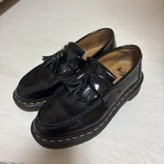 Dr.Martens タッセルローファー エナメル ブラック uk5のサムネイル