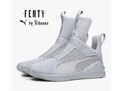 FENTY PUMA by Rihanna スニーカーのサムネイル