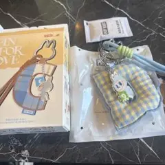PIN FOR LOVE シリーズ アルファベットペンダント ラブブ D