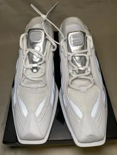 安心鑑定　限定色激レア！Martine Rose × Nike Shox MR4