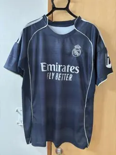 Real Madrid ダークブルー シャツ
