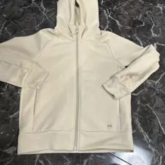 UNIQLO ドライスウェット　クリーム色フルジップパーカー