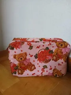 新品未使用PINK HOUSE テディベアとさくらんぼ柄 ポーチ ピンクのサムネイル
