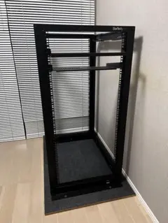 StarTech.com25Uサーバーラック
