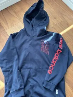 New Balance ネイビー パーカー