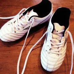 サッカースパイクシューズモナルシーダネオ