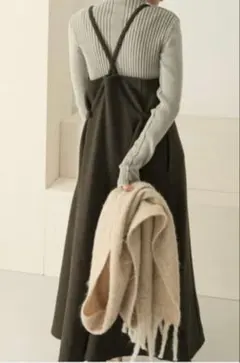 KBF エプロンネック　ロング　ワンピース　FREE