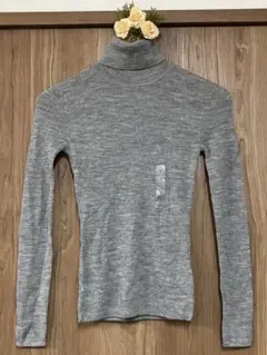 ☆ユニクロタグ付き未使用エクストラファインメリノウールタートルネック サイズS