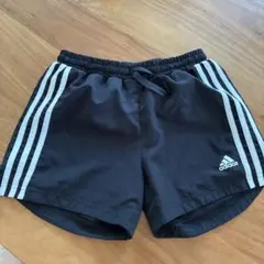 試着したのみadidas AEROREADY 半ズボン 160cm 黒