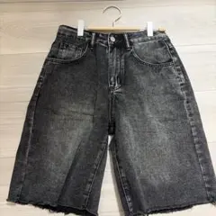 ブラックデニムショートパンツ